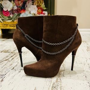 GenERation Brown Platform Heels With Metalic/Chain Detail